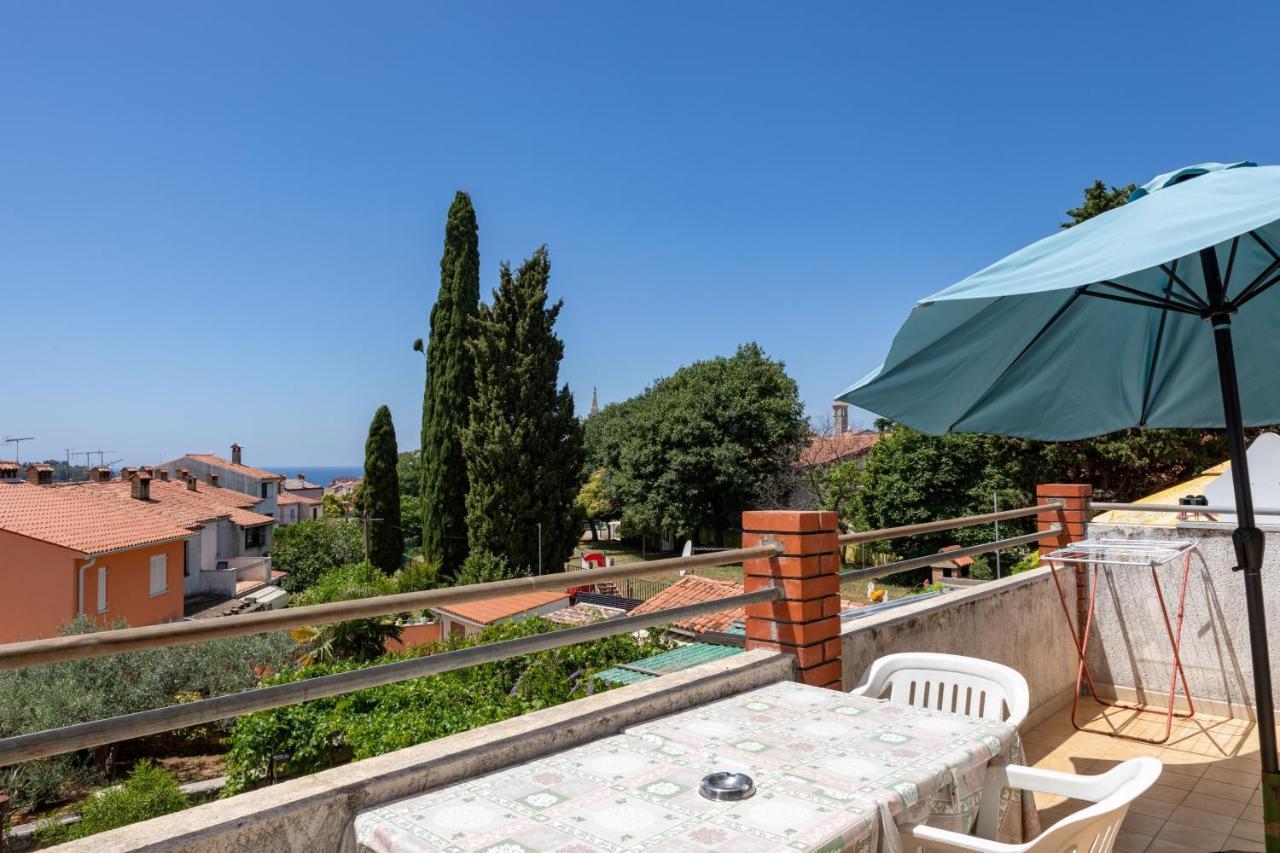 Apartments And Room Pergola 로비니 외부 사진